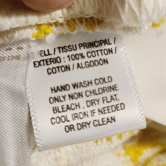 Loft | Women's Yellow Gold and White Riviera Short Shorts (Size 14) - Picture 7 of 15